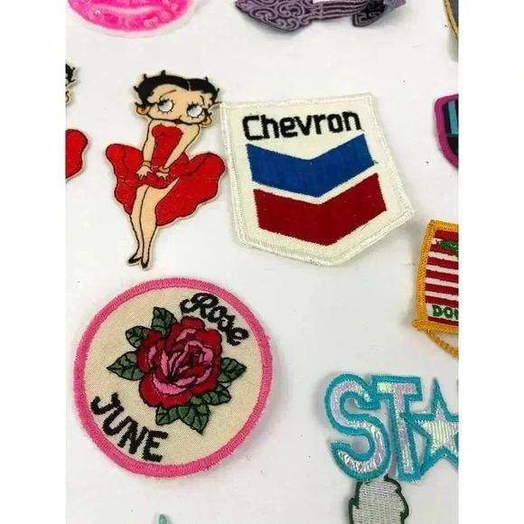 30 PC Assorted Sewing Applique Patches Iron on Sew On NEW Mixed Vintage - Picture 8 of 11